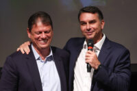 vantagem-de-flavio-nas-pesquisas-antecipa-disputa-dentro-da-campanha-por-nome-para-fazenda