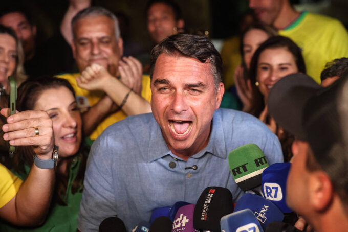 flavio-quer-ampliar-mandato,-e-presidente-que-ficou-6-anos-foi-um-desastre