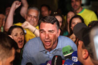 com-centrao-e-faria-lima,-5-grupos-ja-disputam-eventual-ministerio-de-flavio-bolsonaro