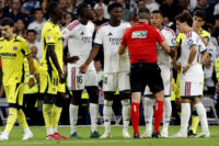 vinicius-junior-y-athenea-del-castillo-expulsados-por-jalon-de-cabello-en-partidos-de-este-sabado