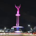 santa-cruz-se-ilumina-de-rosa-y-concientiza-sobre-el-cancer-de-mama