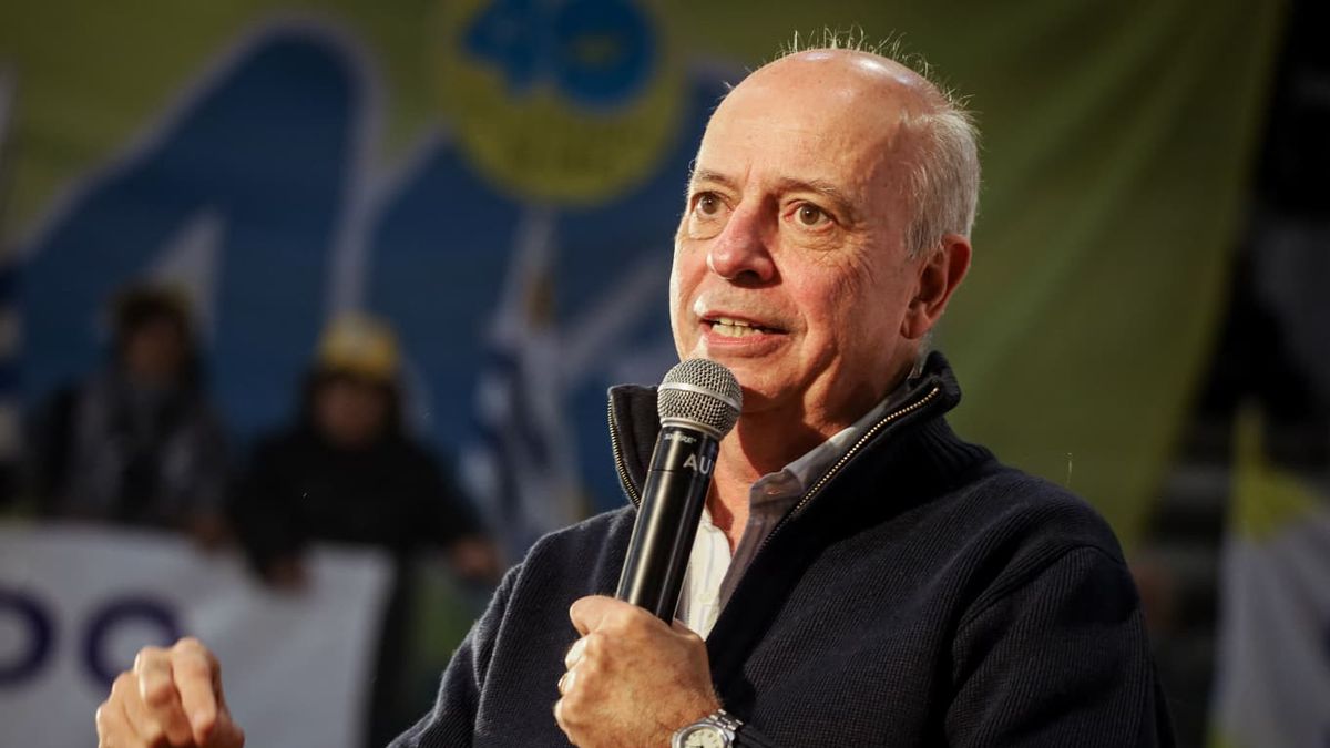 blancos-priorizan-acuerdo-para-plebiscitar-los-allanamientos-nocturnos-pero-mantienen-“arriba-de-la-mesa”-opcion-de-salir-a-juntar-firmas-si-el-fa-se-opone