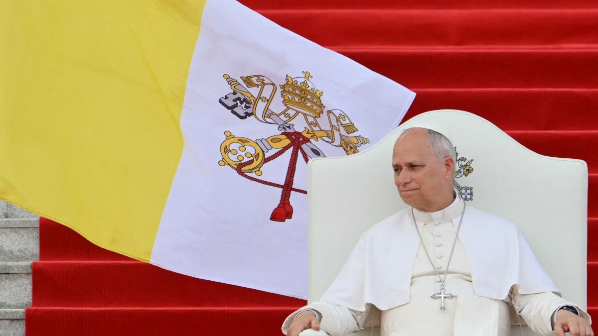 a-menos-de-un-mes-de-su-viaje-a-uruguay,-el-papa-leon-xiv-anuncio-que-sera-operado-de-un-nodulo-en-el-pulmon-“en-los-proximos-dias”