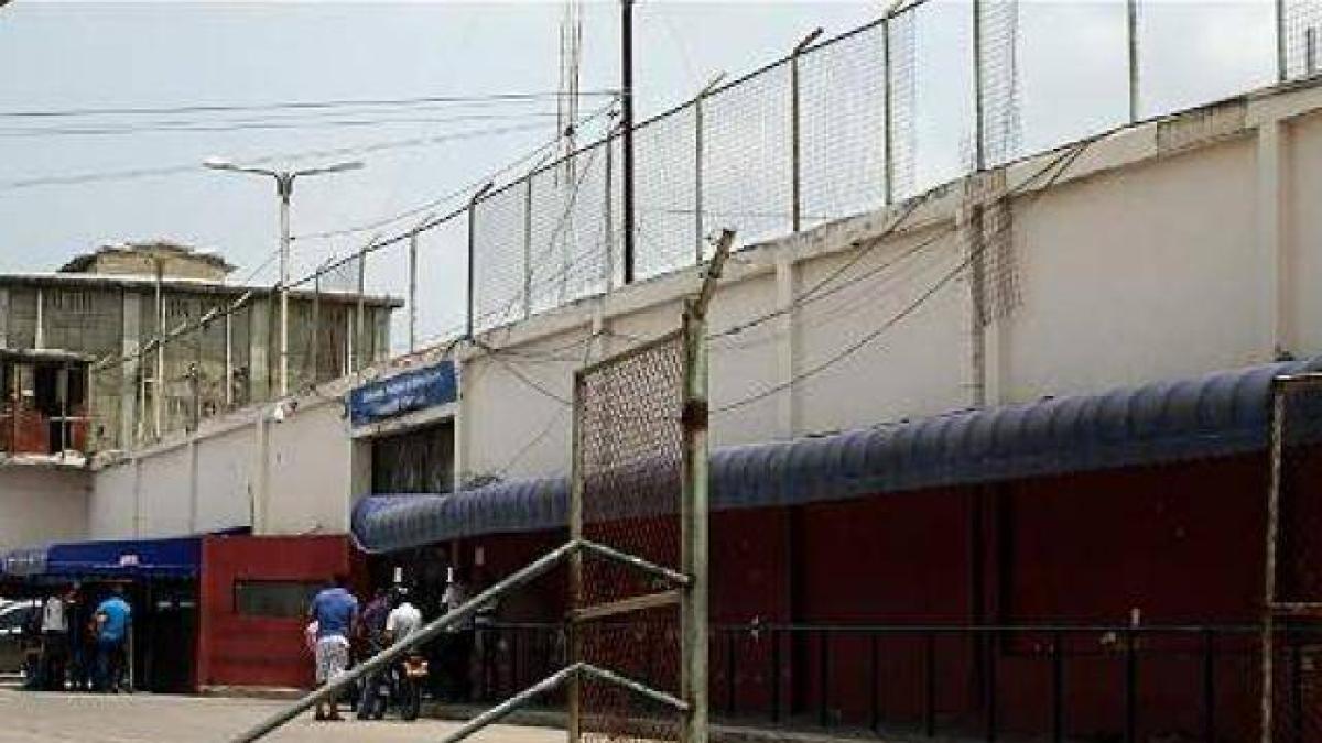 atentado-contra-dos-guardianes-del-inpec-en-barranquilla-desata-alerta-del-gobierno:-amenazas-alcanzarian-al-presidente-y-al-ministro-de-justicia