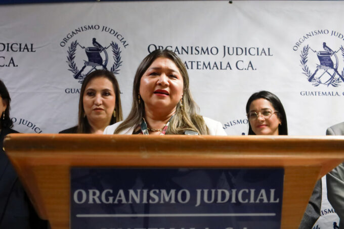 toma-de-posesion-de-jenny-alvarado:-oj-contratara-boquitas-y-bebidas-por-q167-mil