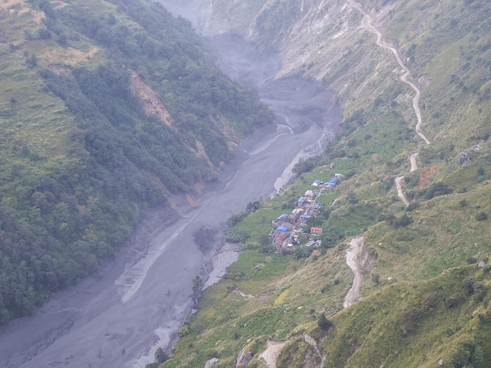 crecida-repentina-en-rio-de-nepal-arrasa-40-casas-y-deja-cinco-desaparecidos-en-gorkha