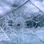 cientificos-crean-nuevo-tipo-de-“superhielo”:-10-veces-mas-resistente-que-el-hielo-comun-y-casi-tan-fuerte-como-el-cemento