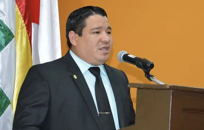 presentan-denuncia-por-extorsion-contra-mariaca
