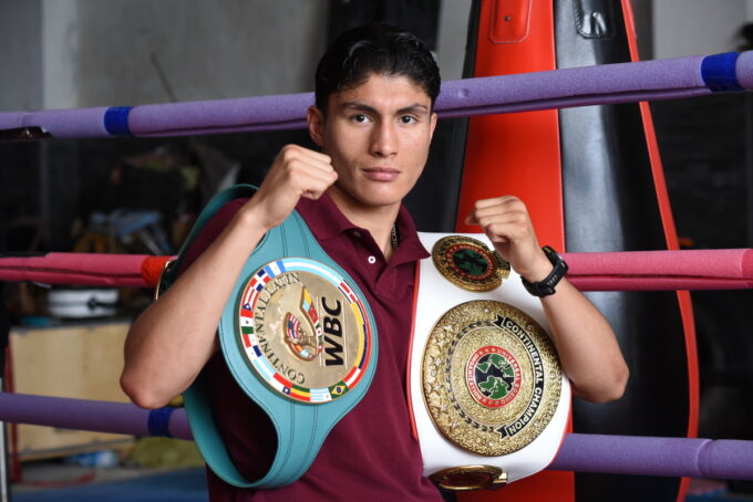 de-una-lesion-a-un-record-de-18-0:-wyatt-trujillo,-el-boxeador-guatemalteco-que-busca-un-titulo-mundial