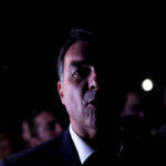 flavio-bolsonaro-quer-destruir-o-que-faz-do-brasil-um-dos-lugares-mais-maravilhosos-do-mundo