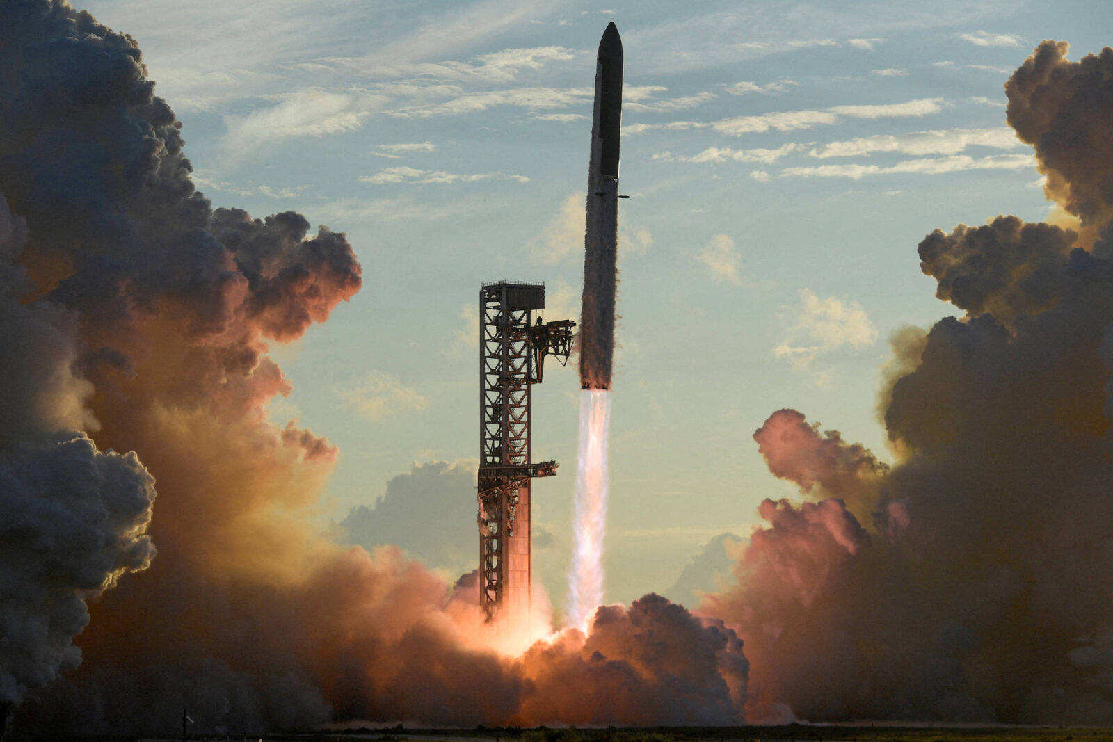 escassez-de-foguetes-abre-uma-oportunidade-para-as-concorrentes-da-spacex