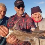 san-blas-en-octubre:-el-paraiso-del-pescador-empieza-a-encenderse-con-gallos-y-pescadillas