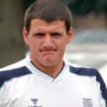 el-canario-nelson-olveira-vuelve-a-dirigir-en-el-futbol-uruguayo:-el-ex-penarol-asumira-en-tacuarembo-fc-junto-a-su-goleador-historico