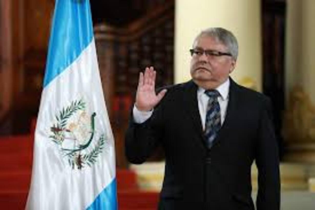 jose-alfredo-blanco-asegura-que-el-banguat-opera-con-normalidad-tras-resolucion-de-la-cc