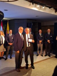 (video)-emotivo-homenaje-a-carlos-franco:-“vengo-de-una-familia-humilde”