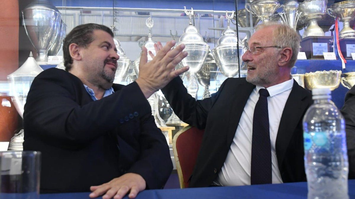 la-reunion-de-perchman-con-el-oficialismo:-una-decision-tomada,-el-pedido-para-que-desistiera-y-la-necesidad-de-traer-calma-a-nacional,-como-en-el-cierre-de-2025