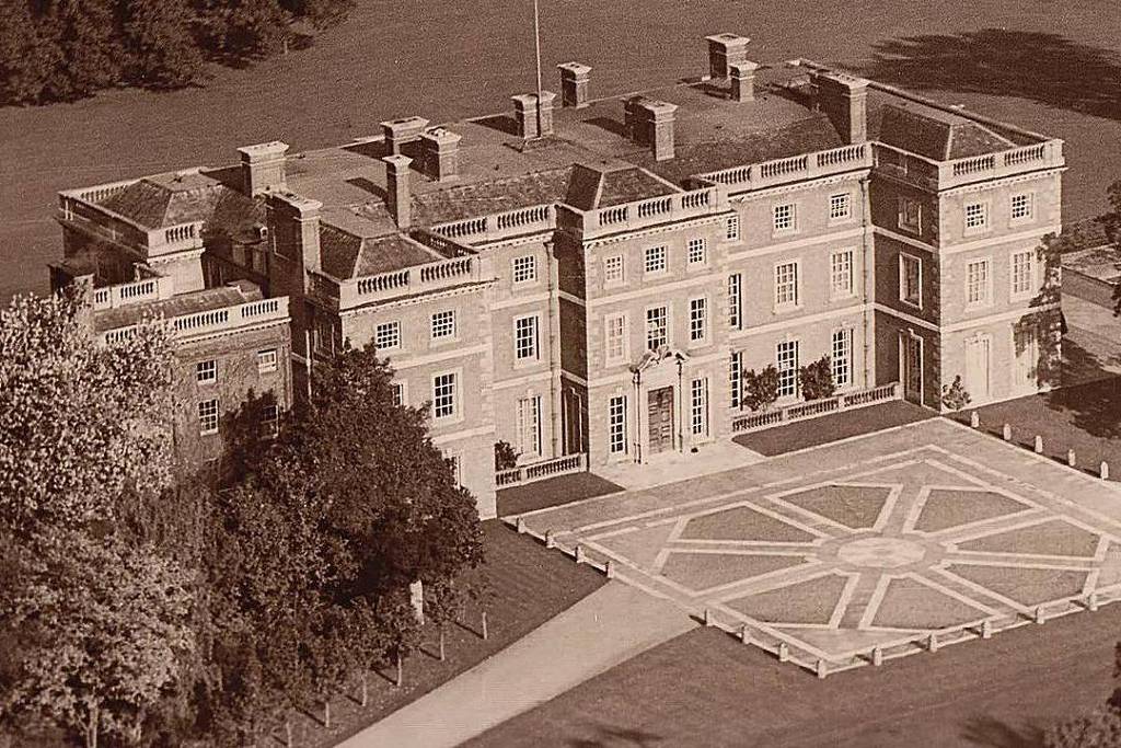 ‘a-casa-dos-segredos’:-a-luxuosa-mansao-usada-pelo-reino-unido-para-espionar-generais-nazistas-e-que-mudou-a-historia-da-2a-guerra-mundial