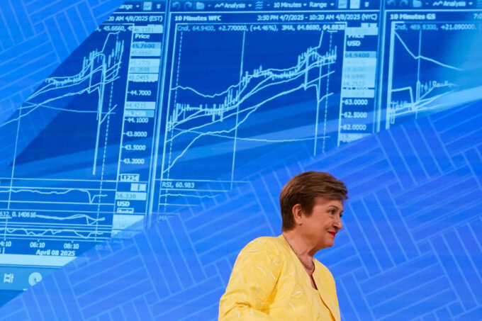 fmi-reduz-projecao-de-crescimento-do-brasil,-mas-eleva-a-da-economia-global