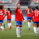 la-figura-fue-pirata:-adriana-moreno-convierte-cuatro-goles-en-triunfo-de-chile-ante-bolivia