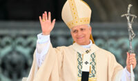 papa-leon-xiv-ultimas-noticias:-sumo-pontifice-es-hospitalizado-hoy-para-operacion-de-nodulo-pulmonar