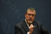 encuesta-posiciona-a-arevalo-como-el-peor-evaluado-de-los-ultimos-tres-gobiernos