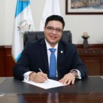 contralor-general-elfego-castanon-toma-posesion-de-cara-al-proceso-electoral-2027