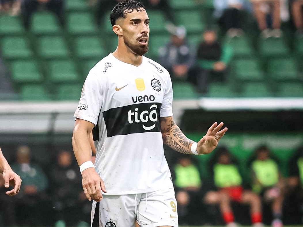 lo-que-posteo-gabriel-avalos-ante-las-criticas-por-no-hacer-goles