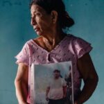 en-equateur,-les-pecheurs,-victimes-collaterales-des-bombes-americaines :-« cette-barque,-c’etait-l’heritage-de-mon-pere,-notre-gagne-pain.-qu’est-ce-que-je-vais-faire-maintenant ? »