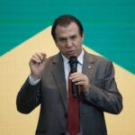 empresarios-‘modernos’-e-de-‘cabeca-arejada’-ja-acabaram-com-escala-6×1,-diz-ministro-do-trabalho