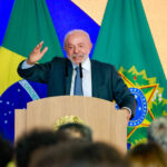 na-tv,-propaganda-de-lula-diz-que-so-ele-garante-fim-da-escala-6×1