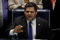 alcolumbre-diz-que-votar-pec-pelo-fim-da-escala-6×1-exige-coragem