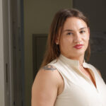 mulher-trans-e-a-primeira-pessoa-a-receber-dose-experimental-de-tratamento-contra-hiv-aplicada-a-cada-4-meses-no-pais