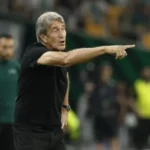 “mano-de-entrenador”:-pellegrini-se-llena-de-elogios-tras-remontada-del-betis-en-champions