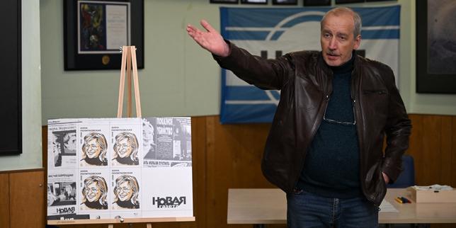 russie :-le-redacteur-en-chef-du-media-independant-« novaia-gazeta »,-serguei-sokolov,-est-sorti-de-son-interrogatoire