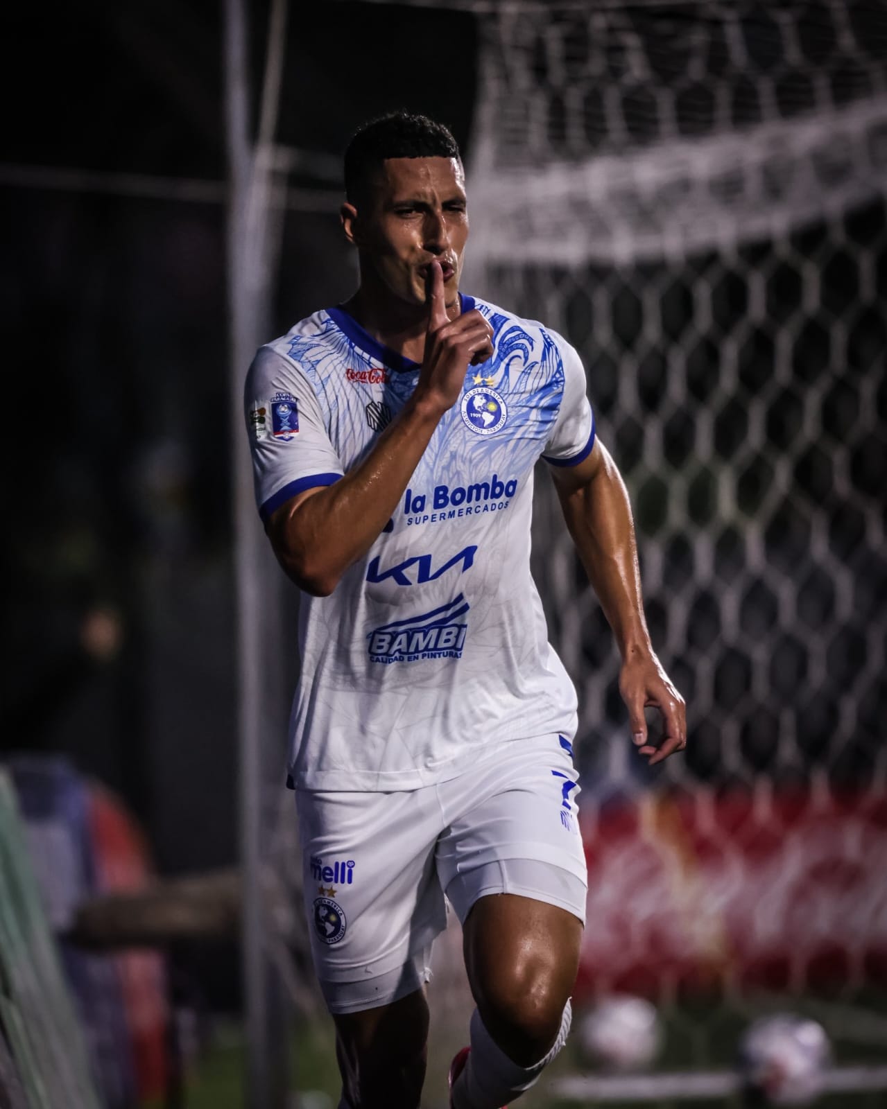 sol-de-america,-rival-hendy-para-el-ciclon-en-semis