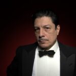 buenos-aires’-favorite-retro-dandy-singer-is-back