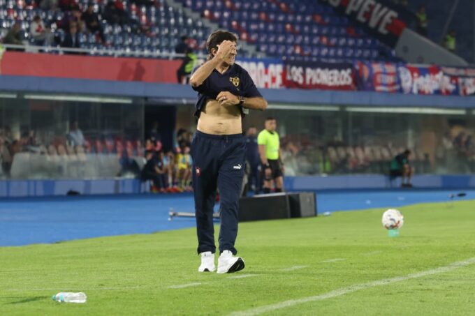 “tenemos-que-ganar-como-sea-la-copa-paraguay”-aviso-costas