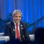 luis-caputo,-en-cumbre-del-fmi:-“argentina-sera-una-de-las-economias-con-mejor-desempeno-en-los-proximos-anos”