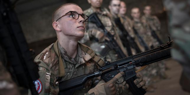 a-verdun,-avec-les-premiers-appeles-du-service-national,-nouveaux-ambassadeurs-de-l’« esprit-de-defense »