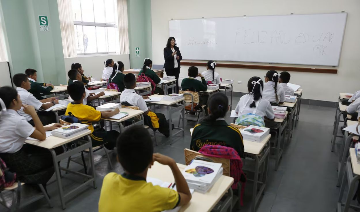 expertos-cuestionan-ausencia-de-la-esi-en-nueva-normativa-de-minedu:-”¡exigimos-medidas-serias!”