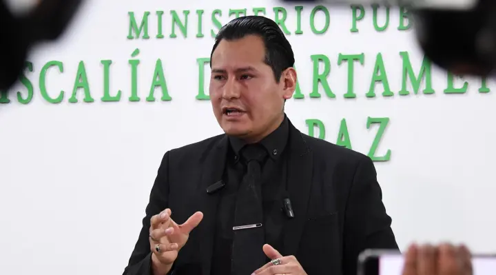 caso-mariaca:-exfiscal-carlos-torrez-es-aprehendido 