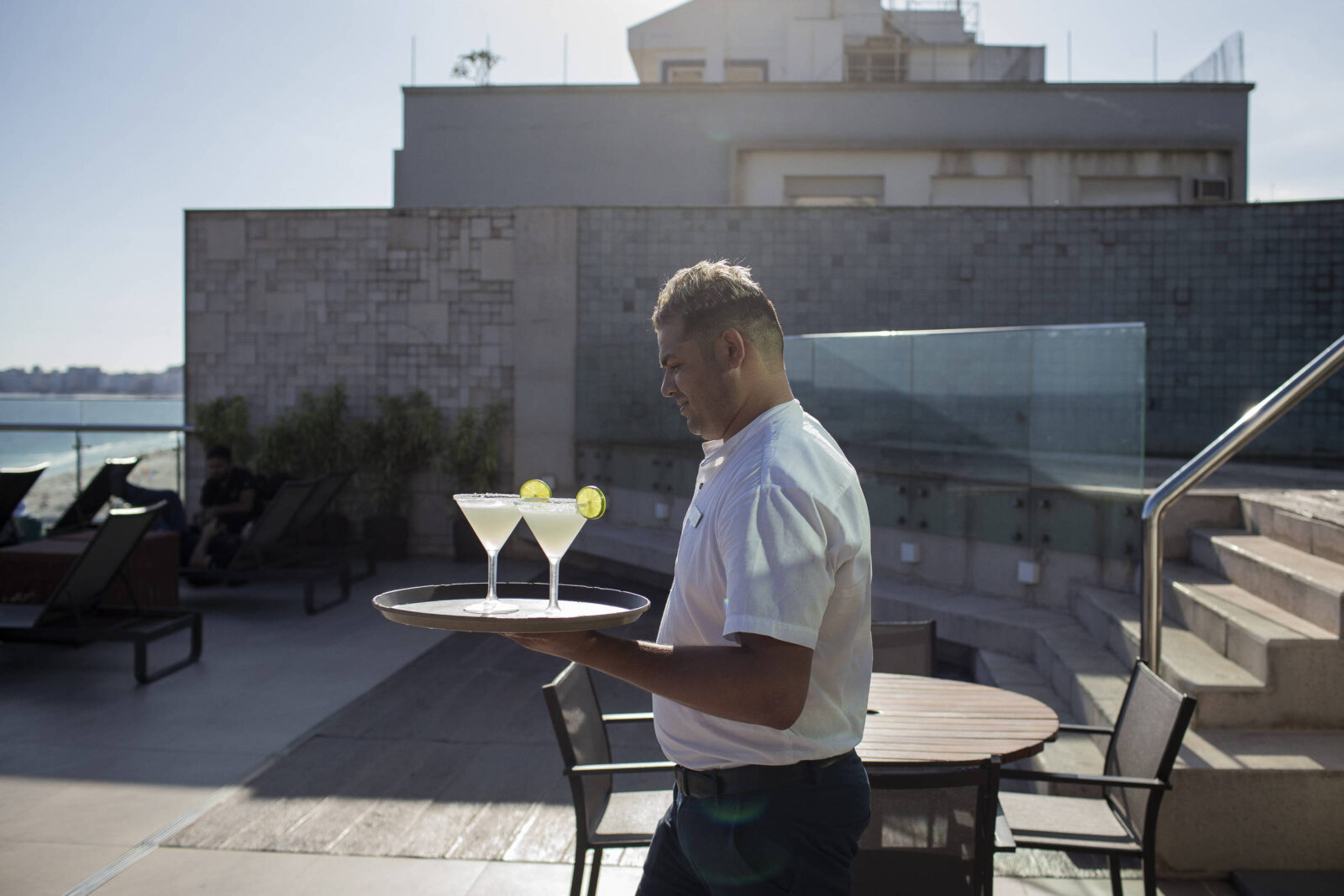 3-em-cada-10-empregos-formais-tem-escala-6×1-no-brasil,-diz-estudo