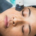 « on-me-dit-toujours-que-je-fais-25 ans » :-en-quete-d’une-peau-parfaite,-elles-partent-en-coree-du-sud-pour-des-traitements-dermatologiques-de-pointe