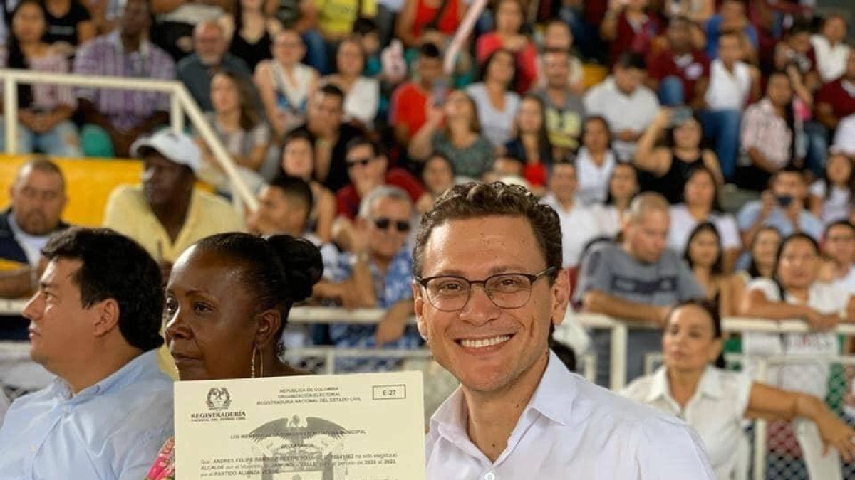 atencion-|-atentado-sicarial-contra-el-exalcalde-de-jamundi-andres-felipe-ramirez-deja-un-escolta-asesinado