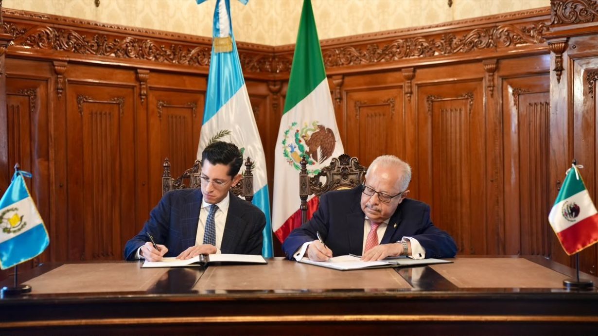 guatemala-y-mexico-firman-acuerdos-de-seguridad-y-cooperacion-internacional