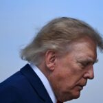 troca-de-apoio-a-democracia-da-ucrania-por-petroleo-da-russia-faz-de-trump-um-traidor