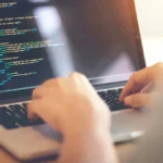 preocupacion-por-multitareas-y-acompanamiento-ante-la-incertidumbre:-como-viven-las-tecnologicas-uruguayas-la-transformacion-de-la-inteligencia-artificial