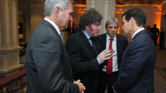 president-milei-speaks-with-us-secretary-of-state-marco-rubio-to-strengthen-ties-with-us