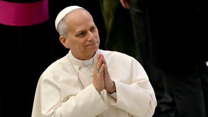 el-papa-leon-xiv-fue-dado-de-alta-y-regresa-este-sabado-al-vaticano-tras-una-operacion-por-cancer-de-pulmon