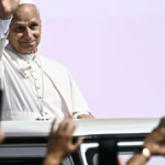 el-cirujano-que-opero-al-papa-leon-xiv-hablo-sobre-su-viaje-a-sudamerica:-“no-hay-motivos-clinicos-para-no-realizarlo”
